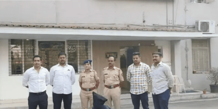 खडकीतील महिलेच्या हत्येचा उलगडा, एकतर्फी प्रेमातून खून; मारेकरी रिक्षाचालकाला विजापूरमधून अटक…