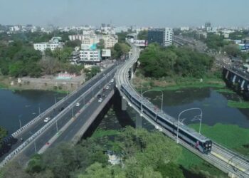 खडकी, रेंज हिल्स मेट्रो स्थानके वगळली…