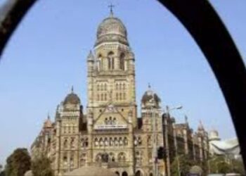 मोठी बातमी ! उच्च न्यायालयाचा ठाकरेंना दणका; बीएमसीची प्रभागरचना २२७ कायम राहणार..