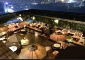 अनधिकृत नऊ रुफटाॅप हॉटेलवर पिंपरी महापालिकेचा हातोडा.. पुण्यात रुफटाॅप हॉटेलवर कारवाई कधी ???