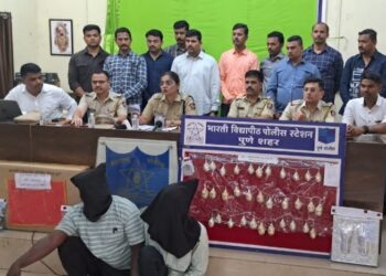 भारती विद्यापीठ पोलीस ठाणे पुणे शहर चामुंडामाता मंदीरातील दागिनेचोरी झालेली घरफोडी नवरात्रौत्सवात उघड भारती विद्यापीठ पोलीसांची कामगिरी” “