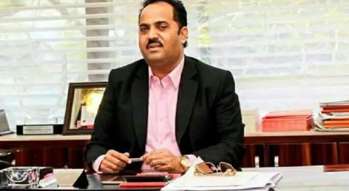 अनधिकृत बांधकामाला महापालिकेची नोटीस,माजी खासदार संजय काकडेंच्या अडचणीत वाढ,