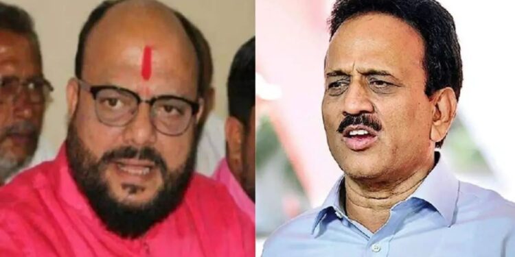 मंत्रीपद आणि पालक मंत्रीपदा वरून तिन्ही गटात जोरदार रस्सीखेच..” गिरीश महाजनांना नेहमी मोठी खाती मिळतात “, गुलाबराव पाटलांचं वक्तव्य चर्चेत..