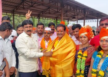 आंबेगाव तालुक्यात 24 ग्रामपंचायतीवर मंत्री  वळसे पाटील पण निरगुडसर गावात शिंदे गटाकडून वळसे पाटलांना  जोरदार धक्का..