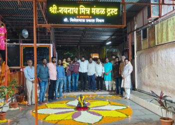 उत्सव परंपरेचा आणि प्रकाशाचा,नवनाथ मित्र मंडळ ट्रस्टच्या वतीने दीप उत्सव साजरा करण्यात आला..