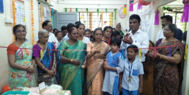 ब्रह्मदत्त विद्यालय,प्राधिकरण, निगडी शाळेतील मानसिक दिव्यांग विद्यार्थ्यांनी तयार केलेले दिवाळी साहित्य केंद्रास उस्फुर्त प्रतिसाद