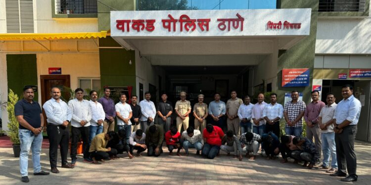 वाकड पोलीस स्टेशन तपास पथकाची धडक कामगिरी..वाकड दरोडा घालणारे रेकॉर्डवरील गुन्हेगारांना २४ तासात अटक..