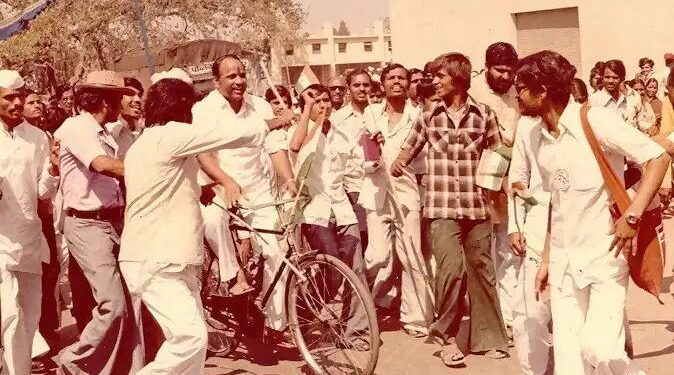 57 वर्षे पूर्ण शरद पवार यांच्या बारामती निवडणूक जिंकण्याला