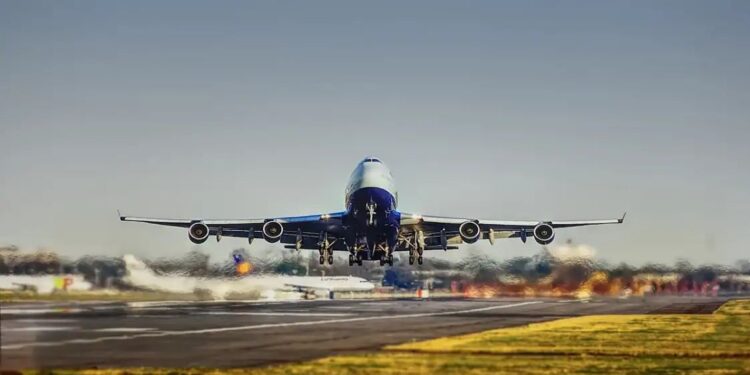 पुरंदर विमानतळाचे काम नेमके कोणते टप्प्यावर ??  केंद्रीय नागरी हवाई वाहतूक राज्यमंत्री मुरलीधर मोहोळ यांनी दिली माहिती