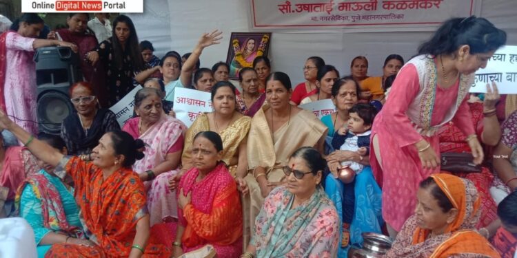 राष्ट्रवादी काँग्रेसच्या माजी नगरसेविका सौ.उषा माऊली कळमकर यांच्या नेतृत्वाखाली वडगाव शेरी येथे पाण्यासाठी आंदोलन…